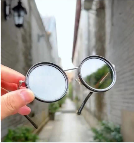 Adjustable Vision Glasses