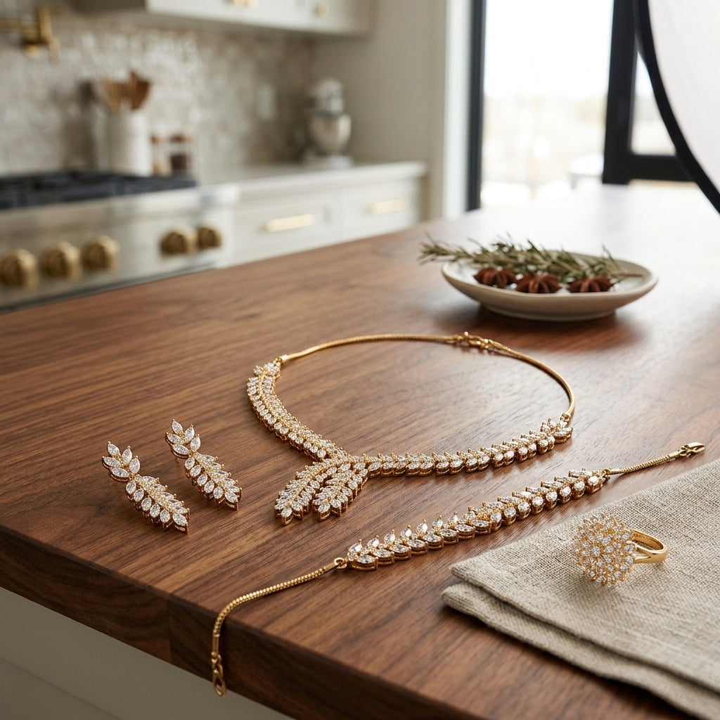 Golden Laurel Jewelry Set